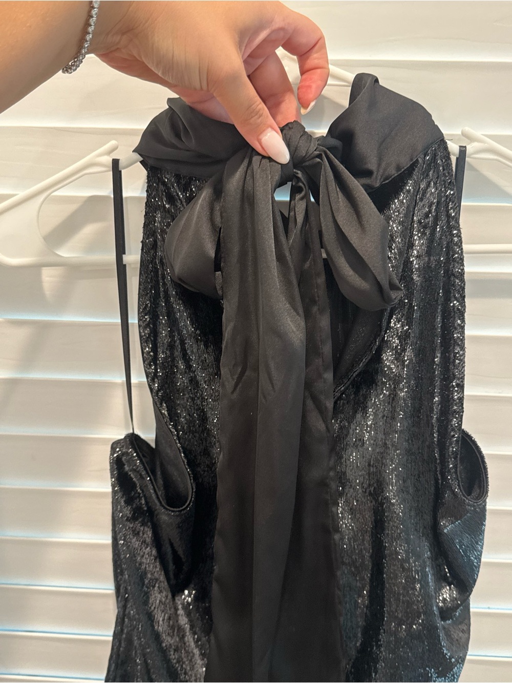 Do+Be Black Bow-Back Evening top